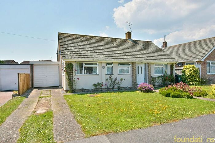 2 Bedroom Detached Bungalow For Sale In Chartres, Bexhill-On-Sea, TN40
