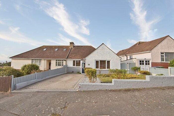 3 Bedroom Bungalow For Sale In Stanbury Crescent, Folkestone, Kent, CT19