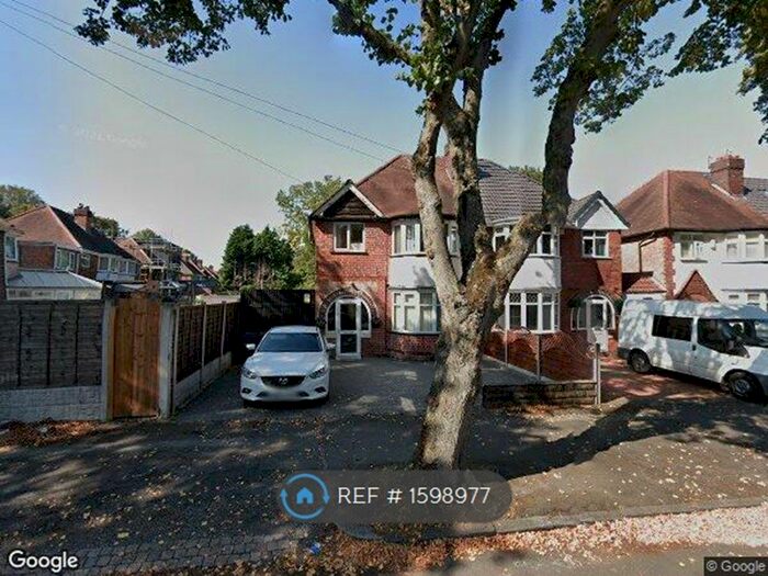3 Bedroom Semi-Detached House To Rent In Wynford Road, Birmingham, B27
