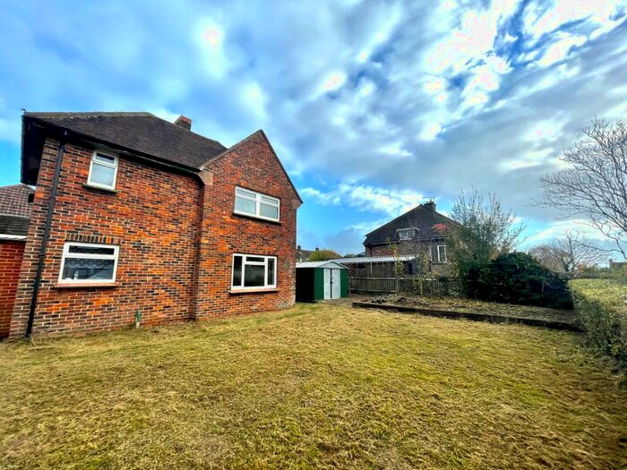2 Bedroom Detached House To Rent In Queens Road, Lewes, BN7