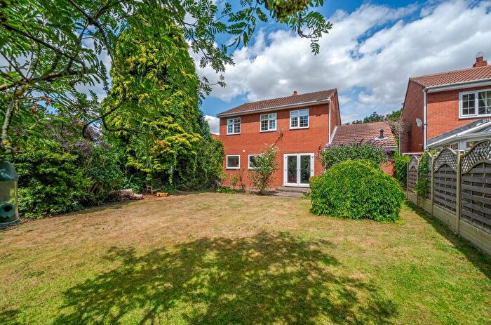 4 Bedroom Detached House For Sale In Main Street, Great Heck, DN14