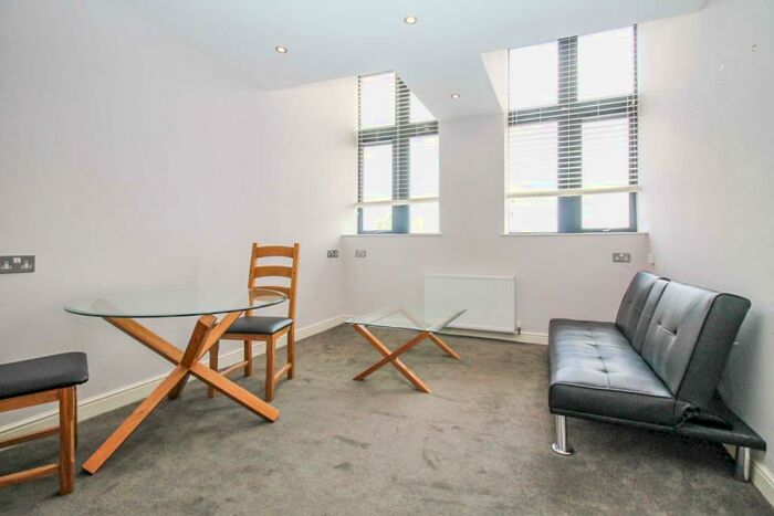 1 Bedroom Apartment To Rent In Richardshaw Lane, Pudsey, Leeds, LS28