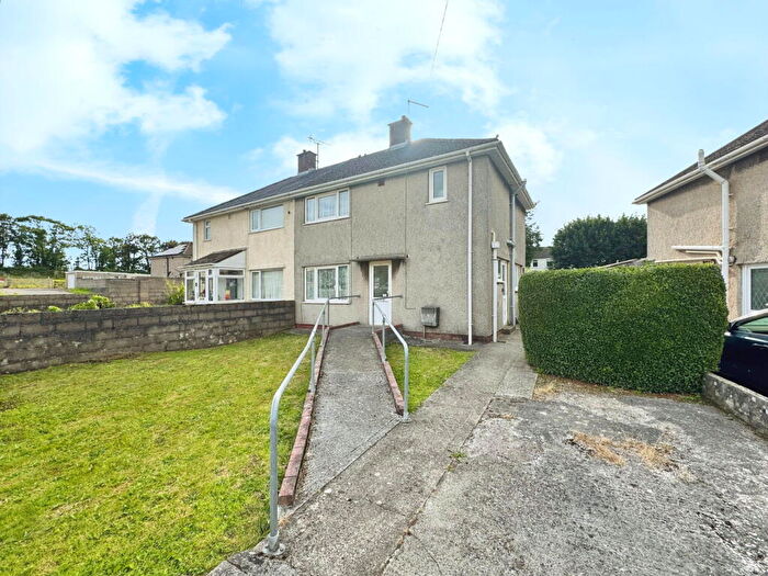 3 Bedroom Semi-Detached House For Sale In Plas Kenfig, North Cornelly, Bridgend, CF33