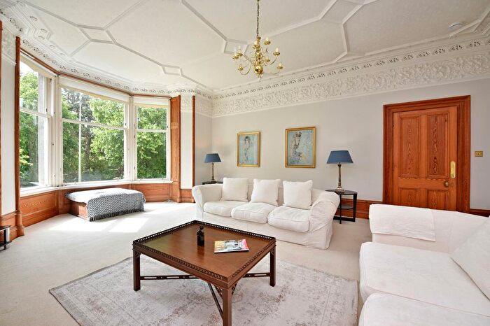 4 Bedroom Flat To Rent In Forest Road, Aberdeen, AB15