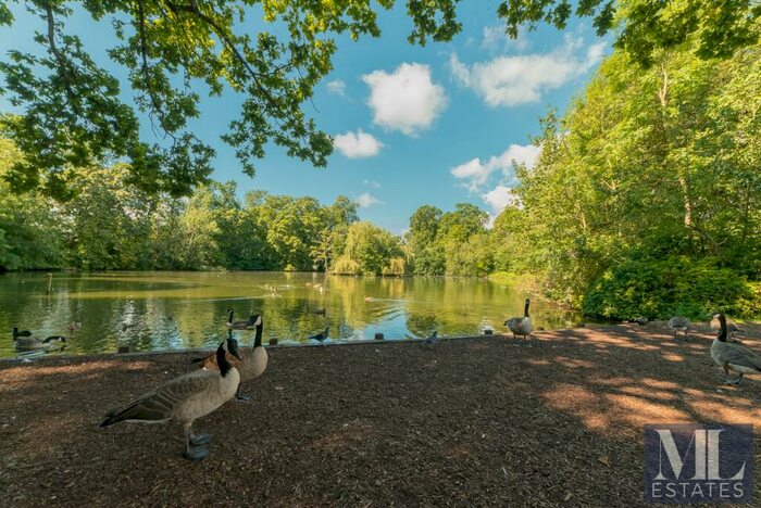 6 Bedroom Detached House For Sale In Canons Drive, Edgware, HA8