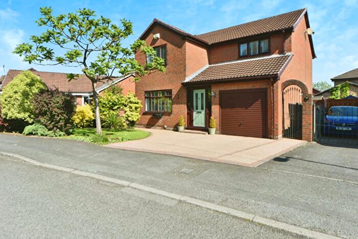 4 Bedroom Detached House For Sale In Ellerby Avenue, Clifton, Swinton, Manchester, M27
