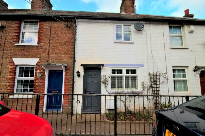 1 Bedroom Terraced House For Sale In West End Cottages, The Street, Doddington, Sittingbourne, ME9