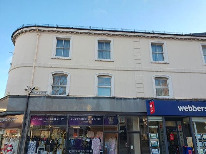 2 Bedroom Flat To Rent In Floyds Corner, Minehead, TA24