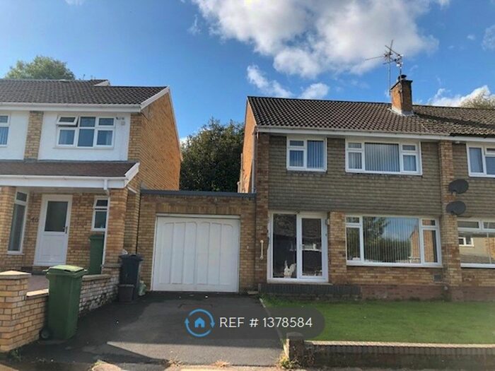 3 Bedroom Semi-Detached House To Rent In Mountbatten Close, Cardiff, CF23