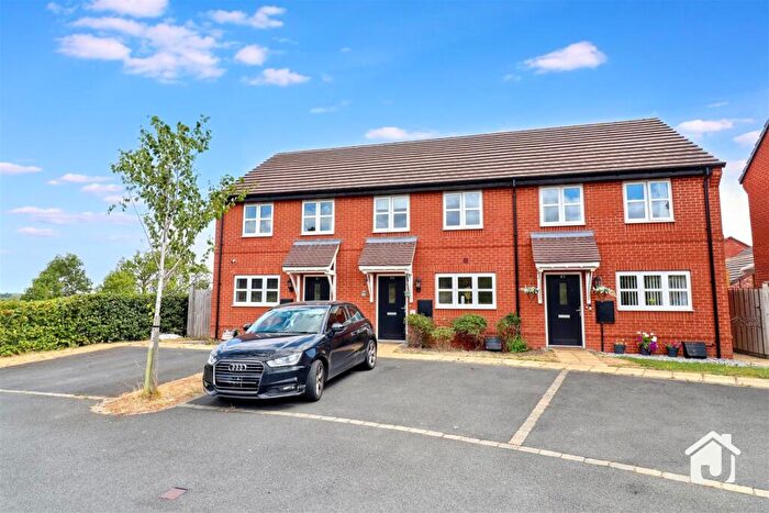 3 Bedroom Town House For Sale In Pollards Road, Anstey, Leicestershire, LE7
