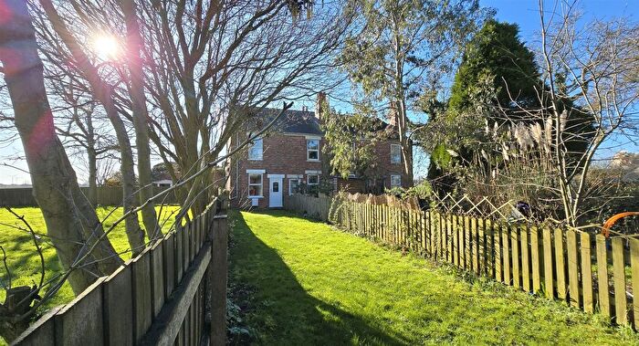 2 Bedroom End Of Terrace House For Sale In Bridge Road, Long Sutton, PE12