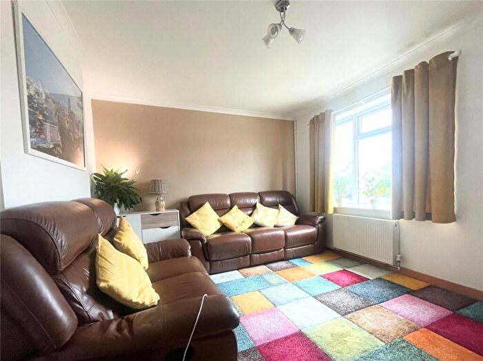 2 Bedroom Apartment To Rent In St. Floras Road, Littlehampton, West Sussex, BN17