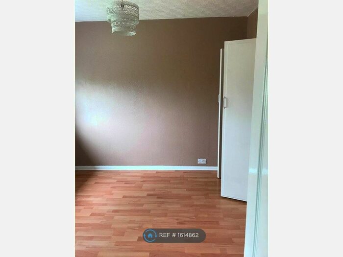 3 Bedroom Terraced House To Rent In Woodward Road, Prestwich, Manchester, M25