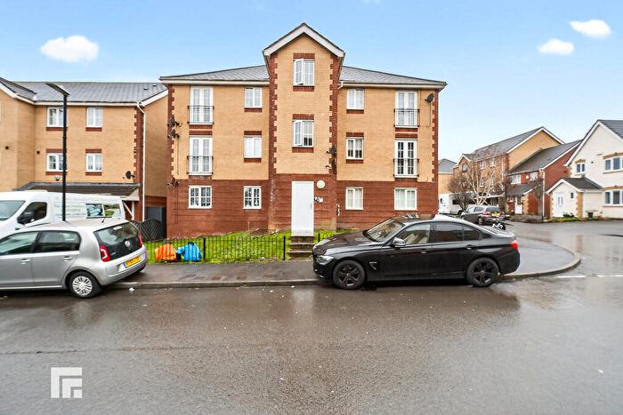 2 Bedroom Apartment For Sale In Gerddi Margaret, Barry, CF62