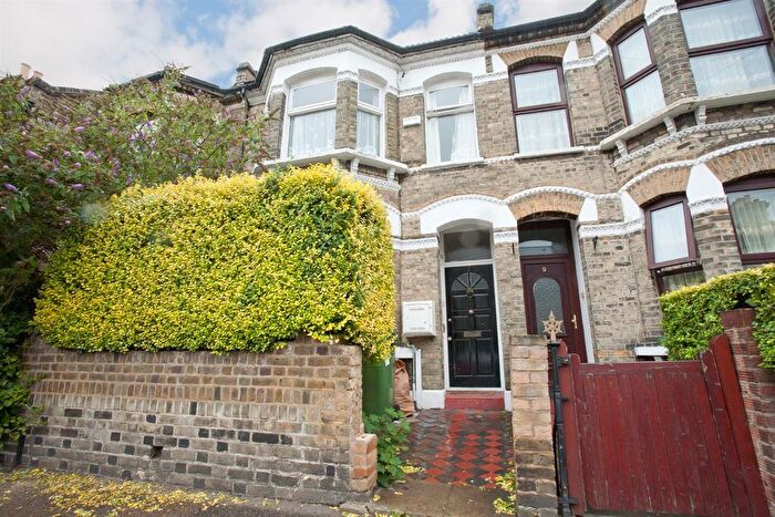 5 Bedroom Terraced House To Rent In Elcot Avenue, Peckham, SE15