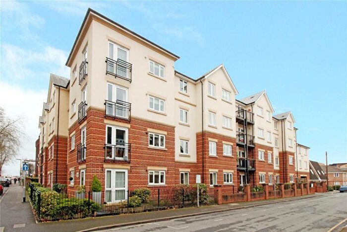 1 Bedroom Retirement Property To Rent In Woking, Surrey, GU21