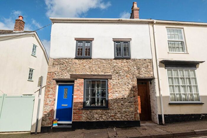 3 Bedroom End Of Terrace House For Sale In Queen Street, Colyton, Devon, EX24