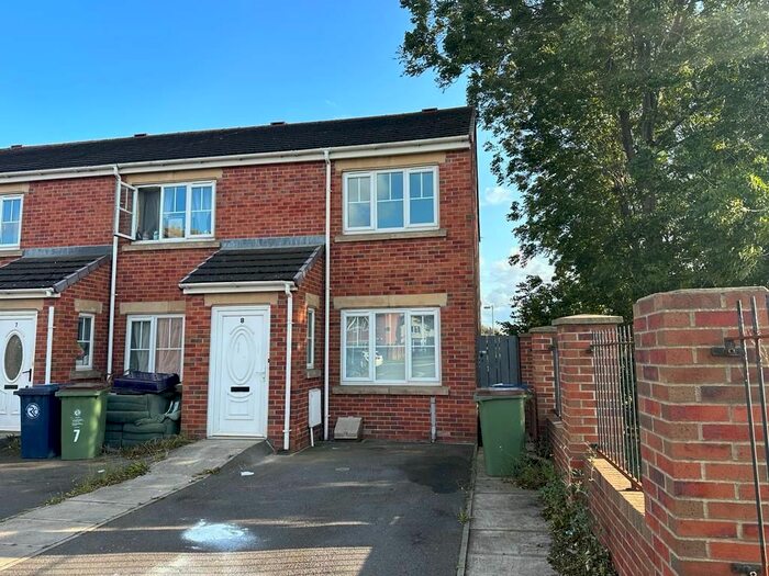 3 Bedroom End Of Terrace House To Rent In Harton Close, Redcar, North Yorkshire, TS10