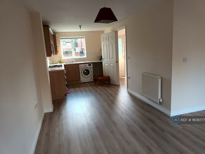 3 Bedroom Terraced House To Rent In Bilton Road, Rugby, CV22