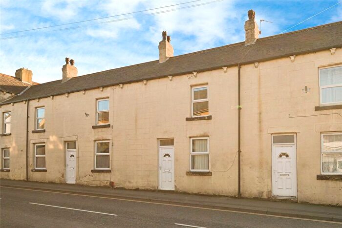 2 Bedroom Terraced House To Rent In High Street, Kippax, Leeds, LS25