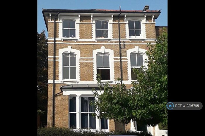 1 Bedroom Flat To Rent In Stoke Newington, London, N16