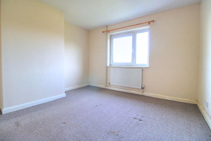 1 Bedroom Town House To Rent In Hobney Rise, BN24