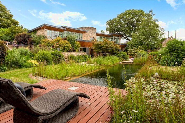 4 Bedroom Detached House For Sale In Winchcombe, Cheltenham, GL54