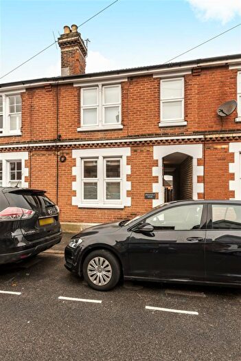 1 Bedroom Flat To Rent In Springfield Road, Guildford, GU1