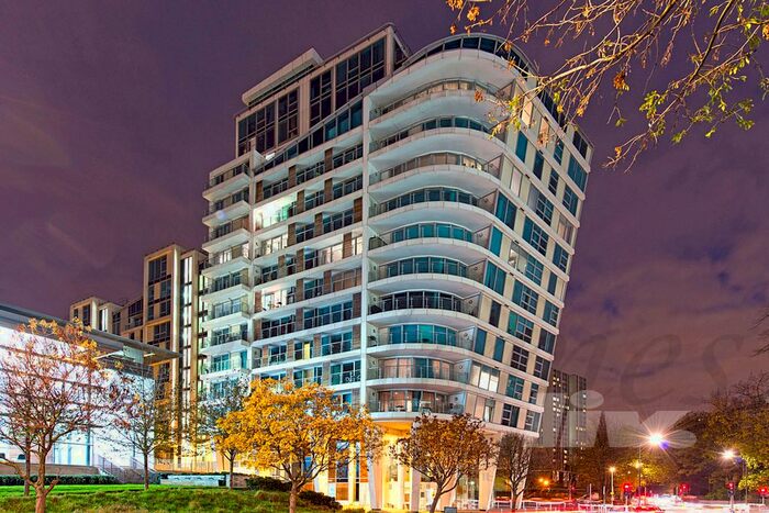 3 Bedroom Flat To Rent In Visage Apartments, Winchester Road, Swiss Cottage, NW3