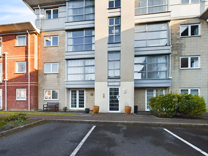 2 Bedroom Apartment For Sale In Hollinshead House, Bailey Avenue, Lytham St. Annes, FY8