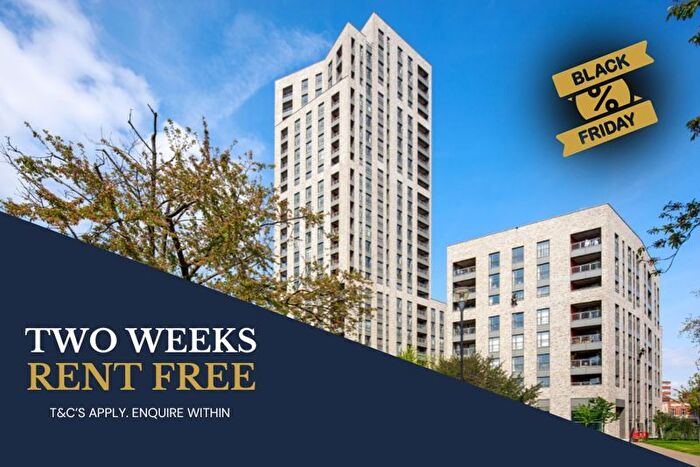 2 Bedroom Flat To Rent In Georgette Apartments, Courthouse Way, SW18