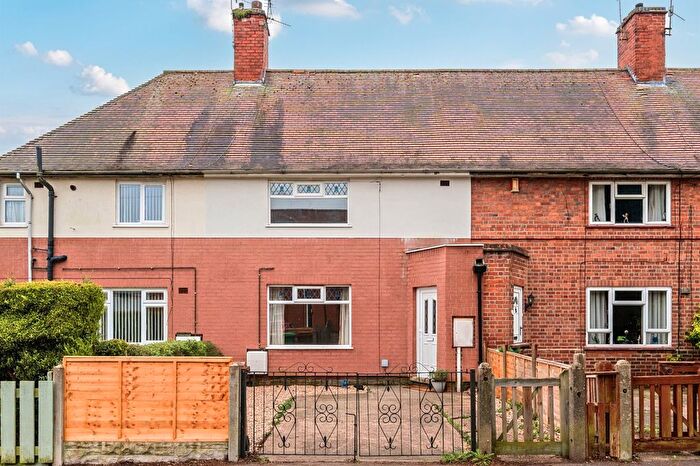 3 Bedroom Terraced House For Sale In Longford Crescent, Nottingham, Nottinghamshire, NG6