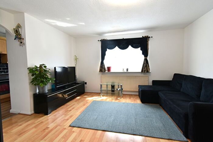 2 Bedroom Flat For Sale In Brewery Close, Sudbury / Wembley, HA0