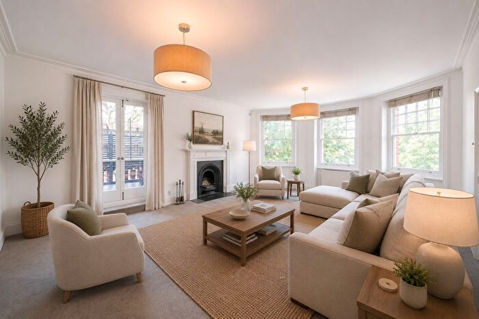 3 Bedroom Flat To Rent In Mornington Avenue, London, W14