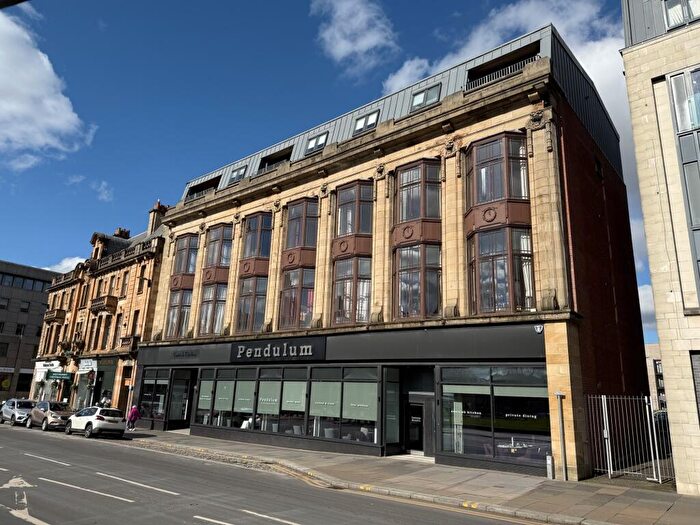 2 Bedroom Apartment To Rent In Abbey View, Paisley, PA1