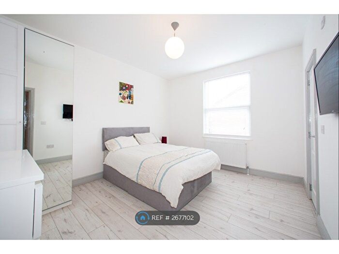 4 Bedroom Terraced House To Rent In Croft Street, Lincoln, LN2