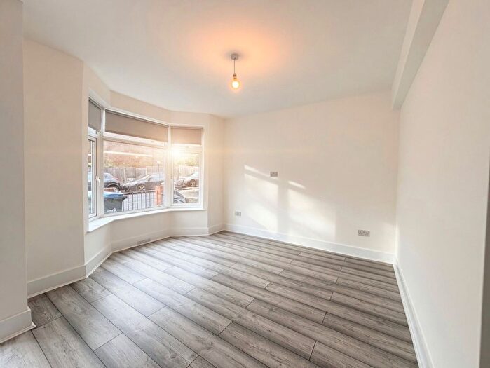 3 Bedroom Property To Rent In Somerset Road, London, N18