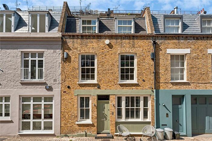 3 Bedroom Detached House To Rent In Princes Mews, London, W2