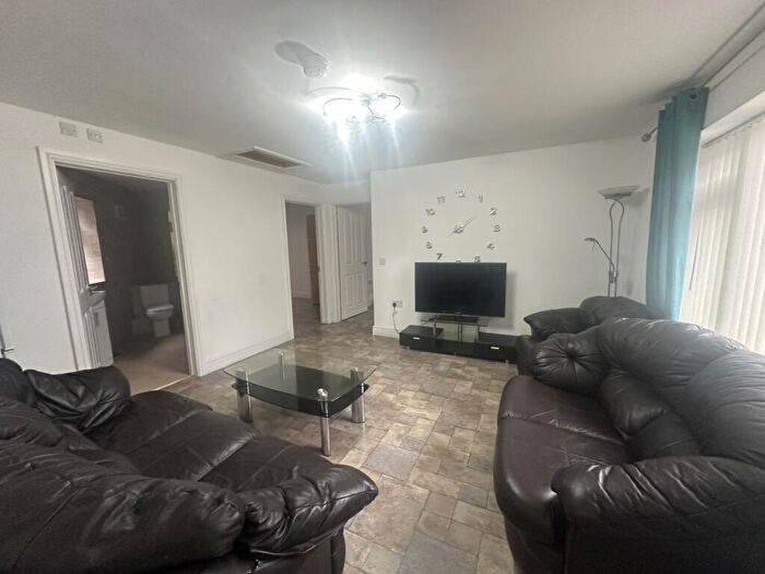 2 Bedroom Bungalow To Rent In Torrens Drive, Lakeside, CF23