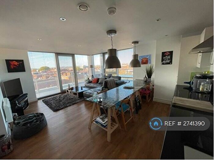 2 Bedroom Penthouse To Rent In Great Western Street, Aylesbury, HP20