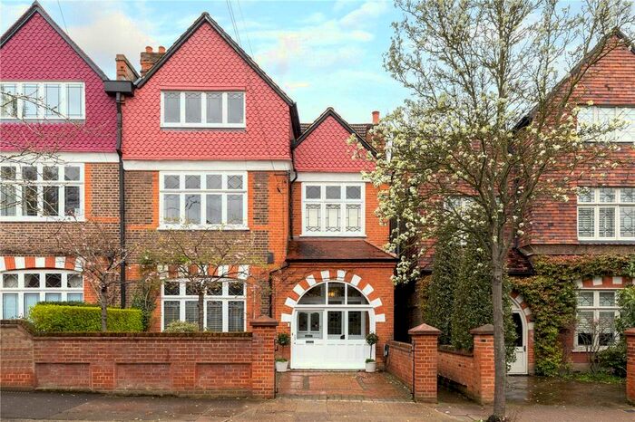 6 Bedroom Semi-Detached House To Rent In Daylesford Avenue, London, SW15