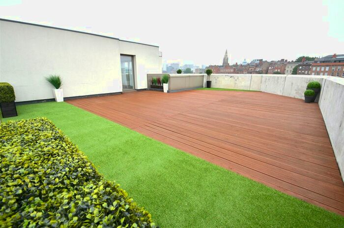 3 Bedroom Flat To Rent In Canal Street, Nottingham, NG1