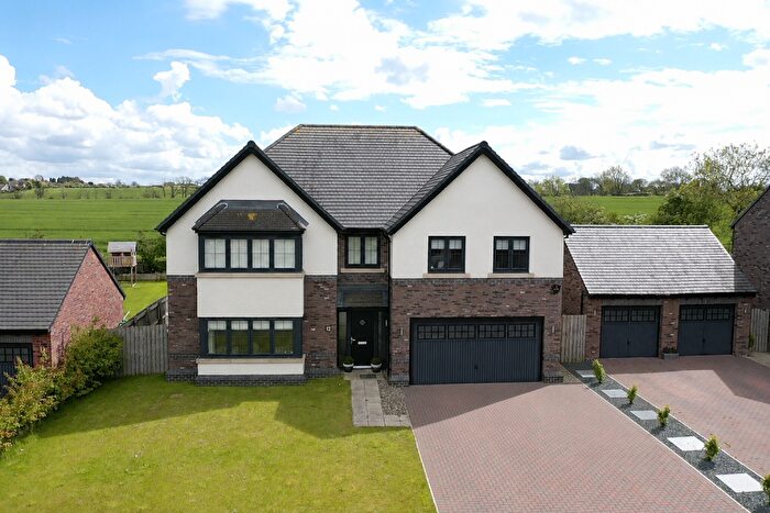 5 Bedroom Detached House For Sale In Hamlet Court, Woodlands Manor, Medburn., NE20