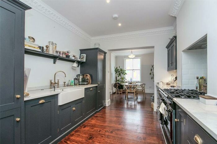 4 Bedroom Terraced House To Rent In Wilton Way, London, E8