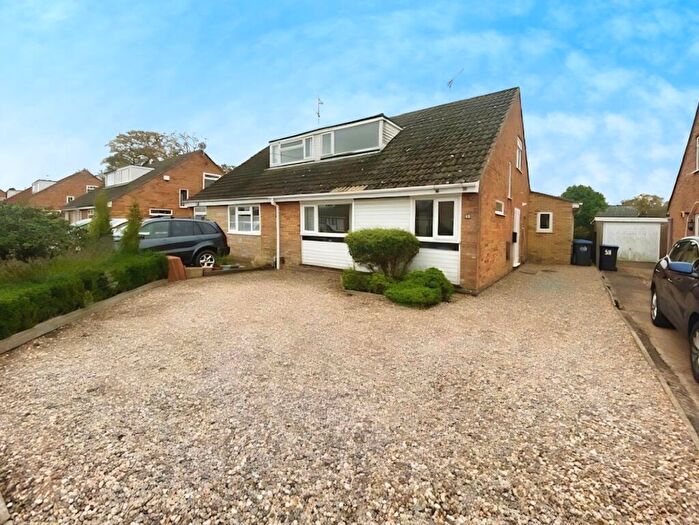 4 Bedroom Semi Detached House To Rent In Montague Road, Rugby, CV22