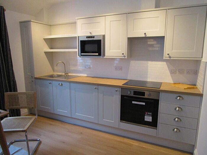 2 Bedroom Flat To Rent In Princess Victoria Street, Clifton, Bristol, BS8