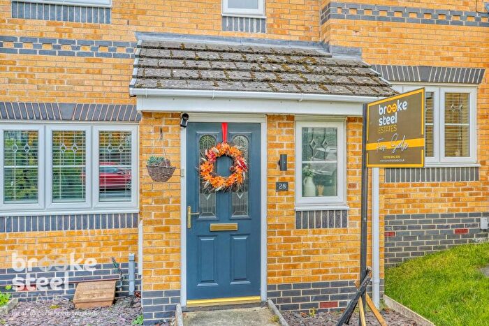 3 Bedroom Mews For Sale In Sims Close, Ramsbottom, BL0