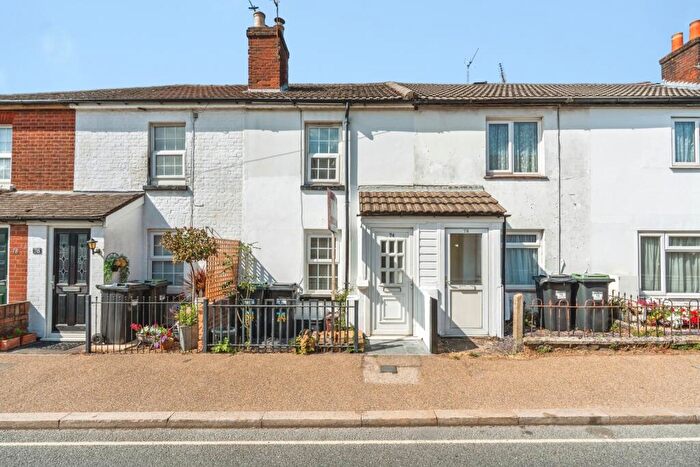 2 Bedroom Terraced House For Sale In Rumbridge Street, Totton, Southampton, Hampshire, SO40