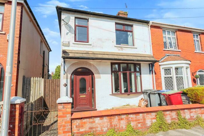 3 Bedroom Semi-Detached House To Rent In Ryson Avenue, Blackpool, Lancashire, FY4