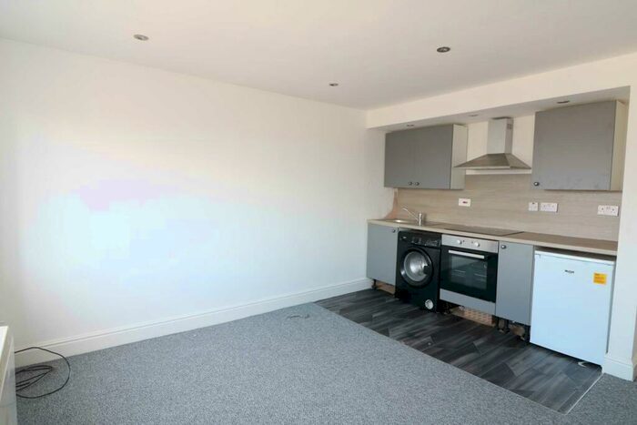 2 Bedroom Flat To Rent In Fairfield Street, Liverpool, L7